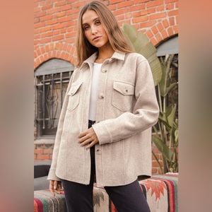 NWT Lulus in with the new shacket beige XS